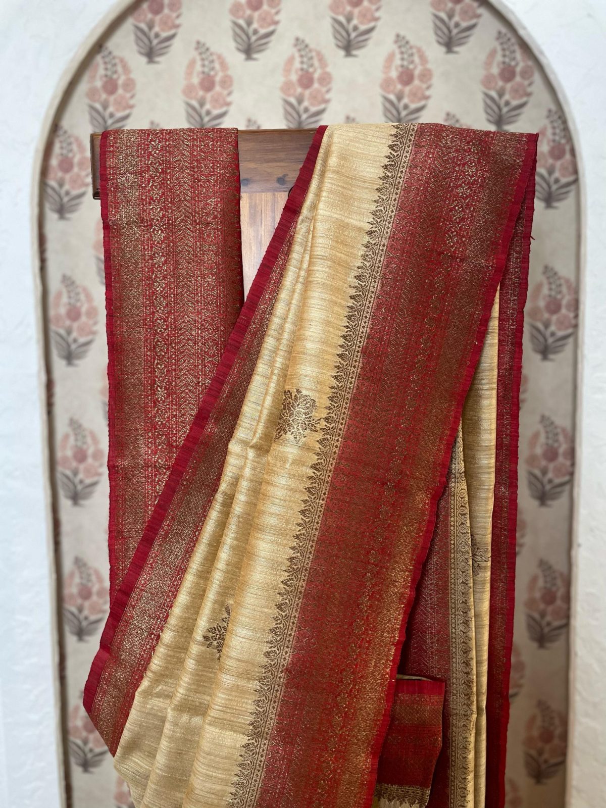 TUSSAR RAW SILK SAREE - Image 2