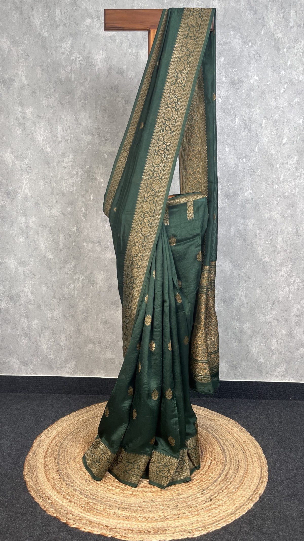 SEMI TUSSAR RAW SILK BANARASI SAREE