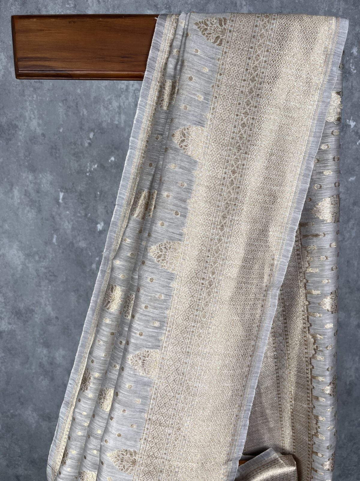SILK LINEN BANARASI SAREE - Image 2