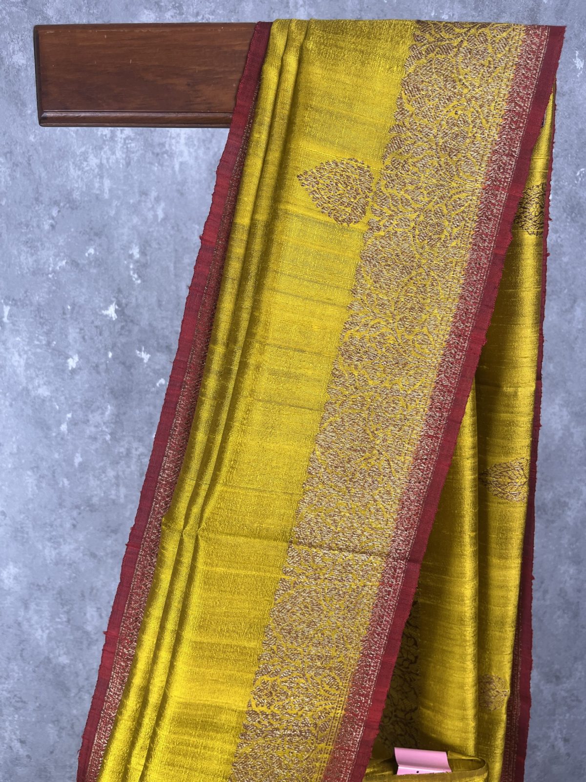 TUSSAR RAW SILK BANARASI SAREE - Image 2