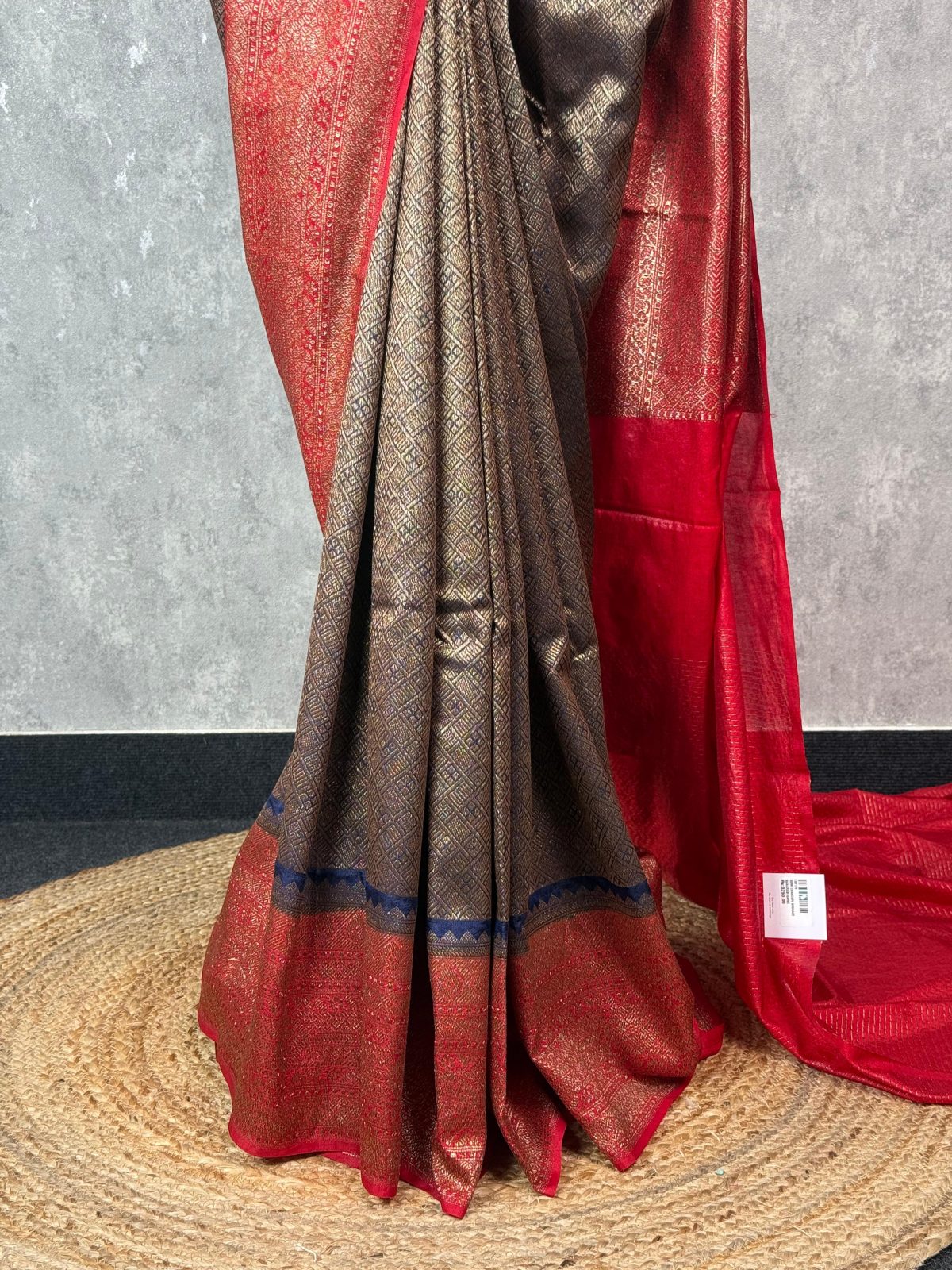 SEMI CHANDERI BROCADE BANARASI SAREE - Image 3