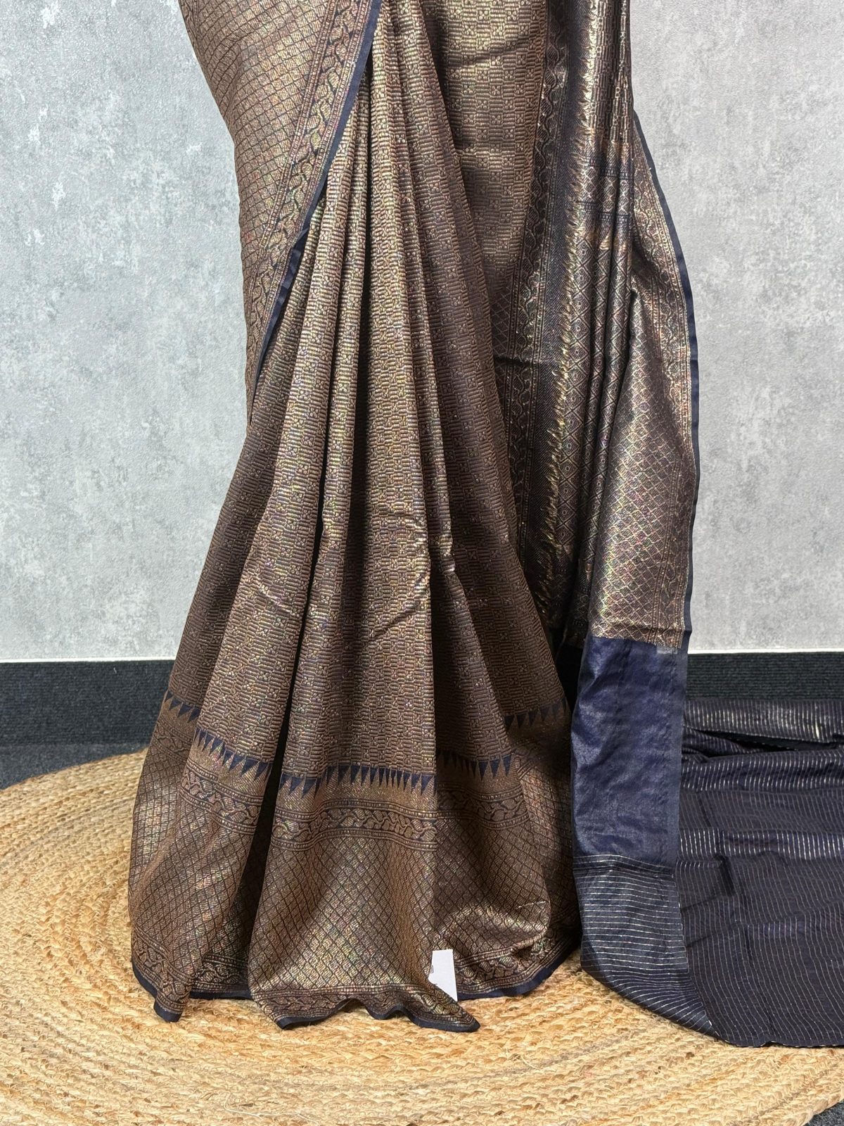 CHANDERI ANTIQUE ZARI BROCADE BANARASI SAREE - Image 3