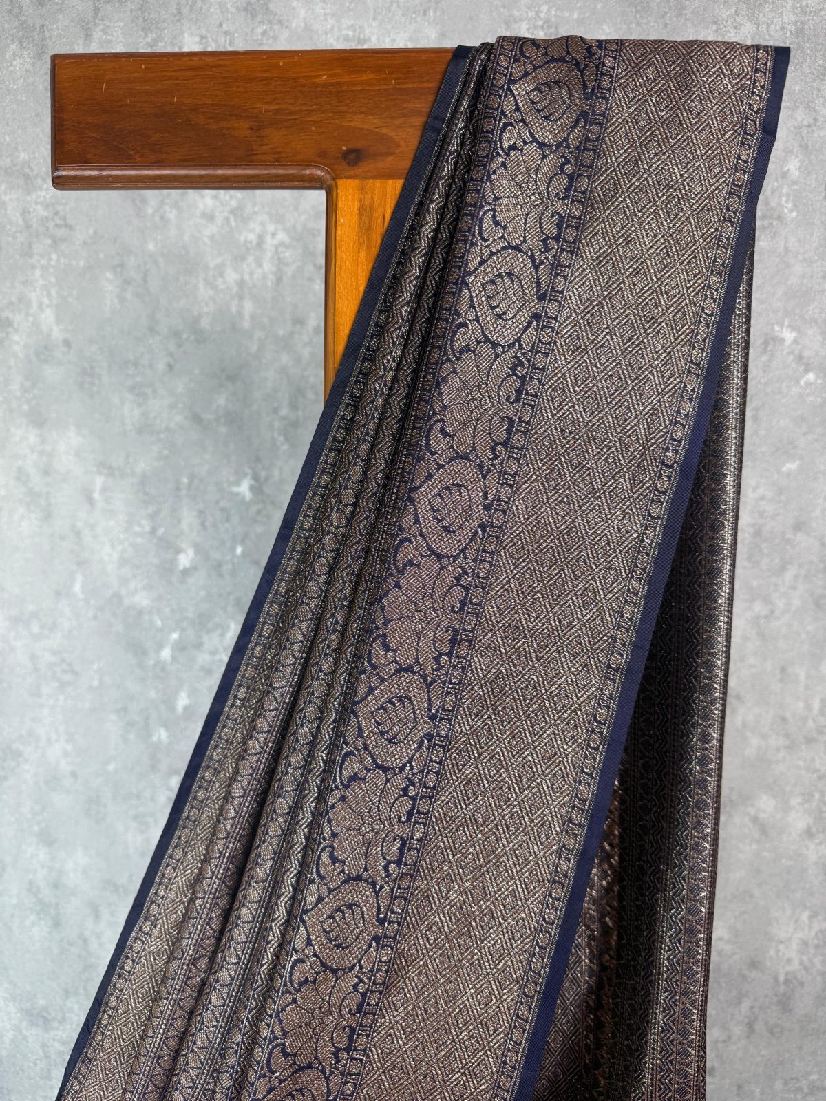 CHANDERI ANTIQUE ZARI BROCADE BANARASI SAREE - Image 2
