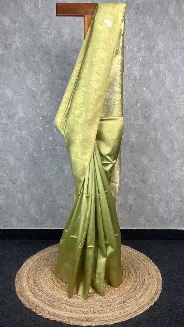 SEMI TUSSAR SILK WEAVING BANARASI SAREE