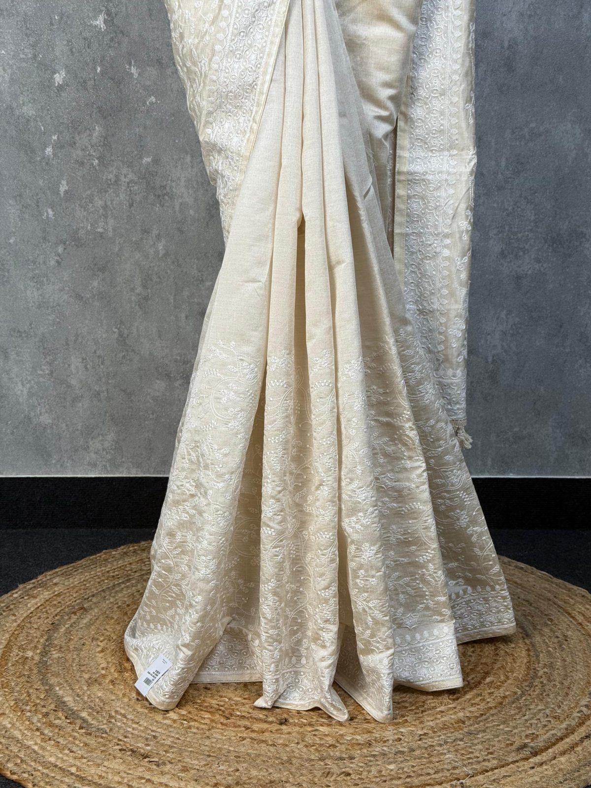 SEMI TUSSAR THREAD EMBROIDERY SAREE - Image 3