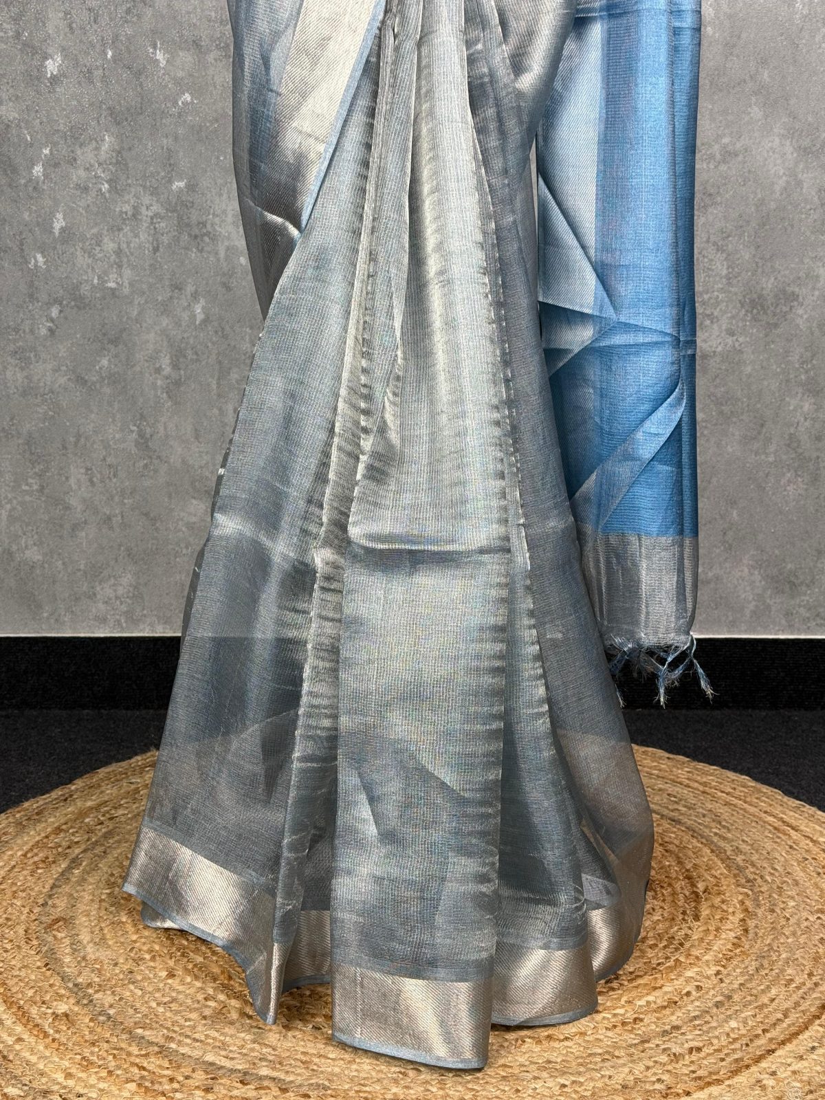 TUSSAR TISSUE SAREE - Image 3