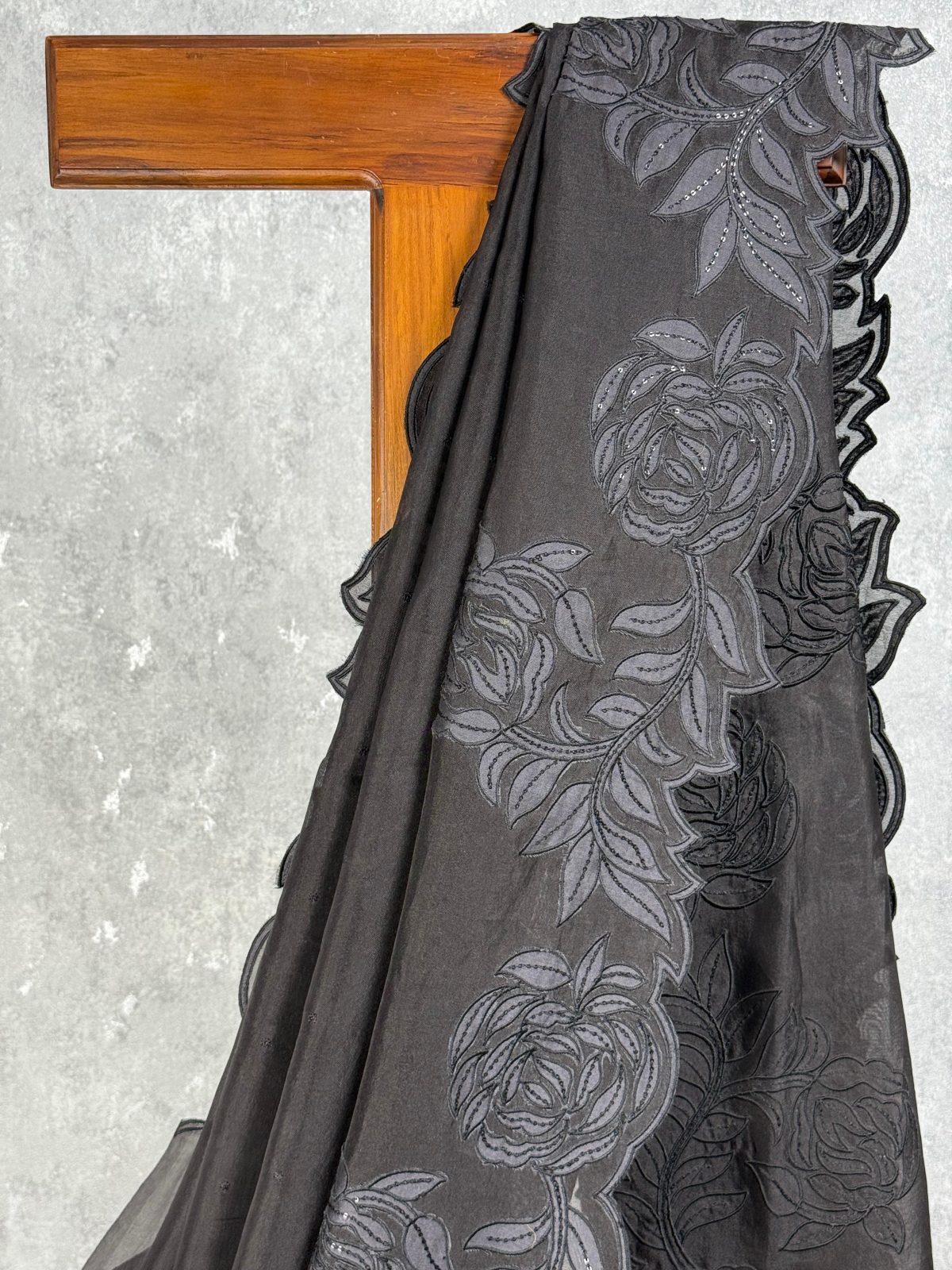 SILK ORGANZA EMBROIDERY SAREE - Image 2