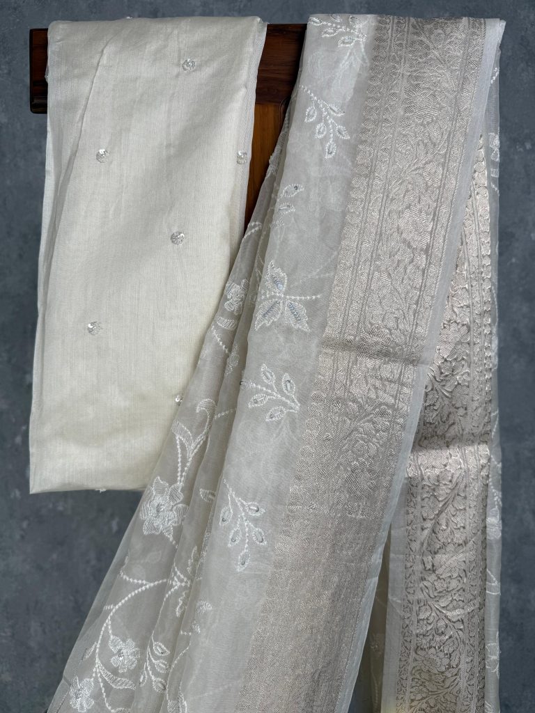SILK ORGANZA EMBROIDERY BANARASI SAREE - Image 2