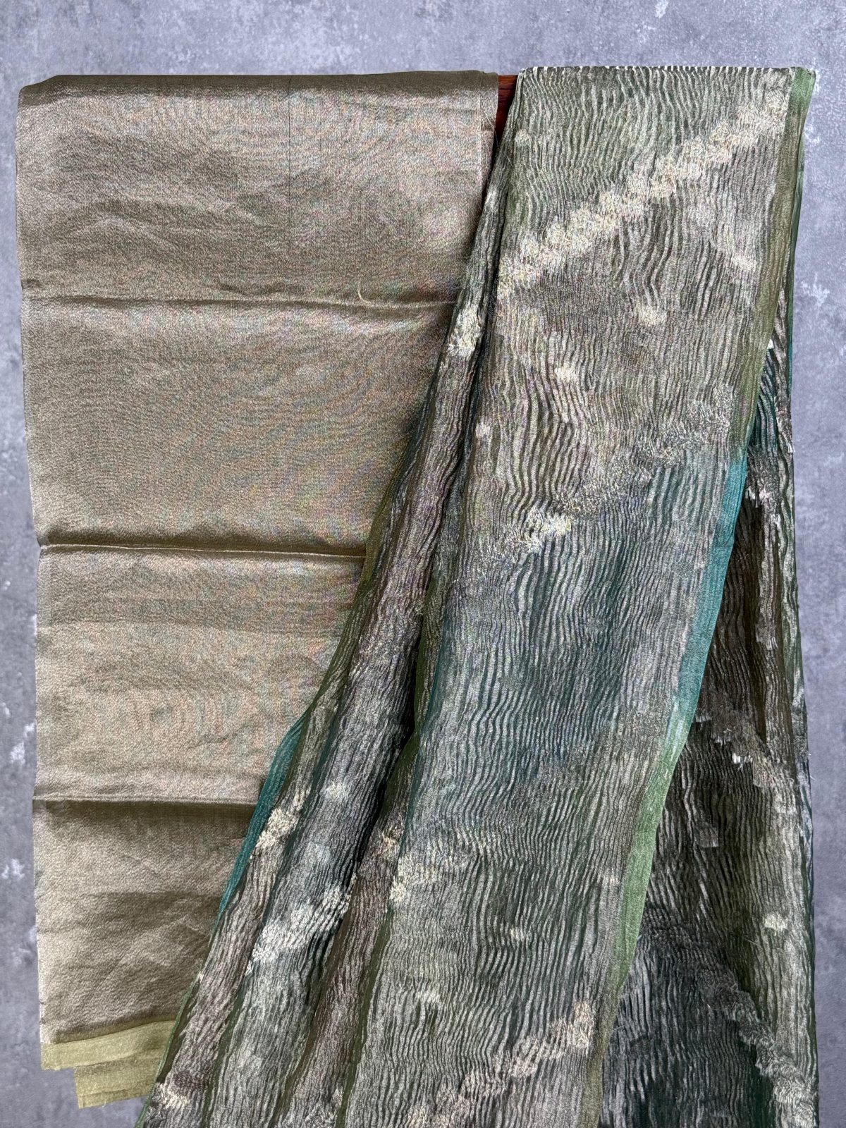 CRUSHED TISSUE ORGANZA BANARASI SAREE - Image 2