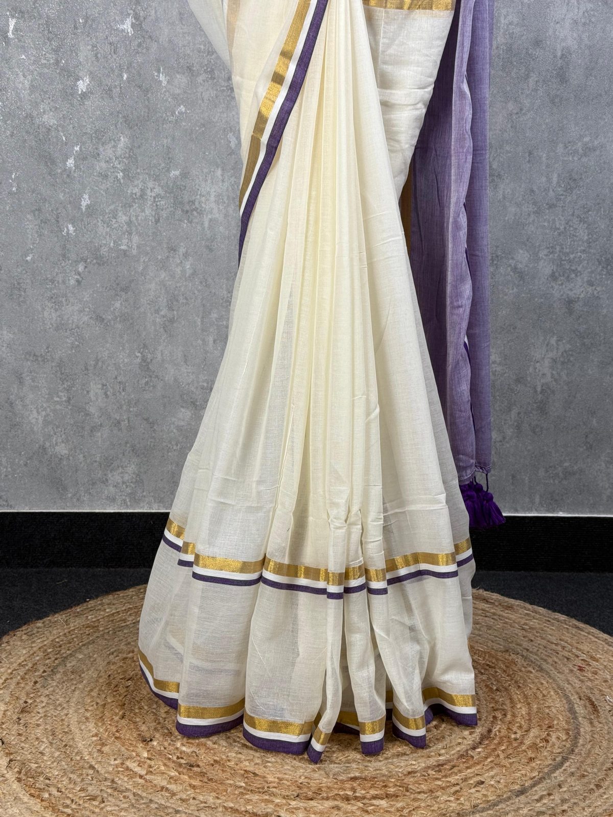 MUL COTTON VIOLET BORDER COTTON HANDLOOM SAREE - Image 3