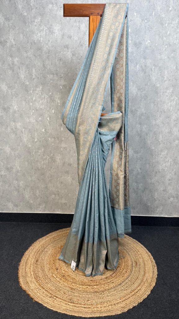 SEMI GEORGETTE ANTIQUE ZARI BANARASI SAREE