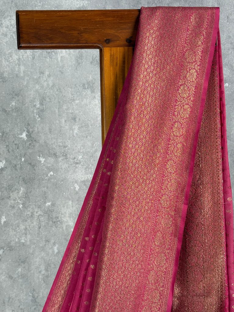 SEMI GEORGETTE ANTIQUE ZARI BANARASI SAREE - Image 2