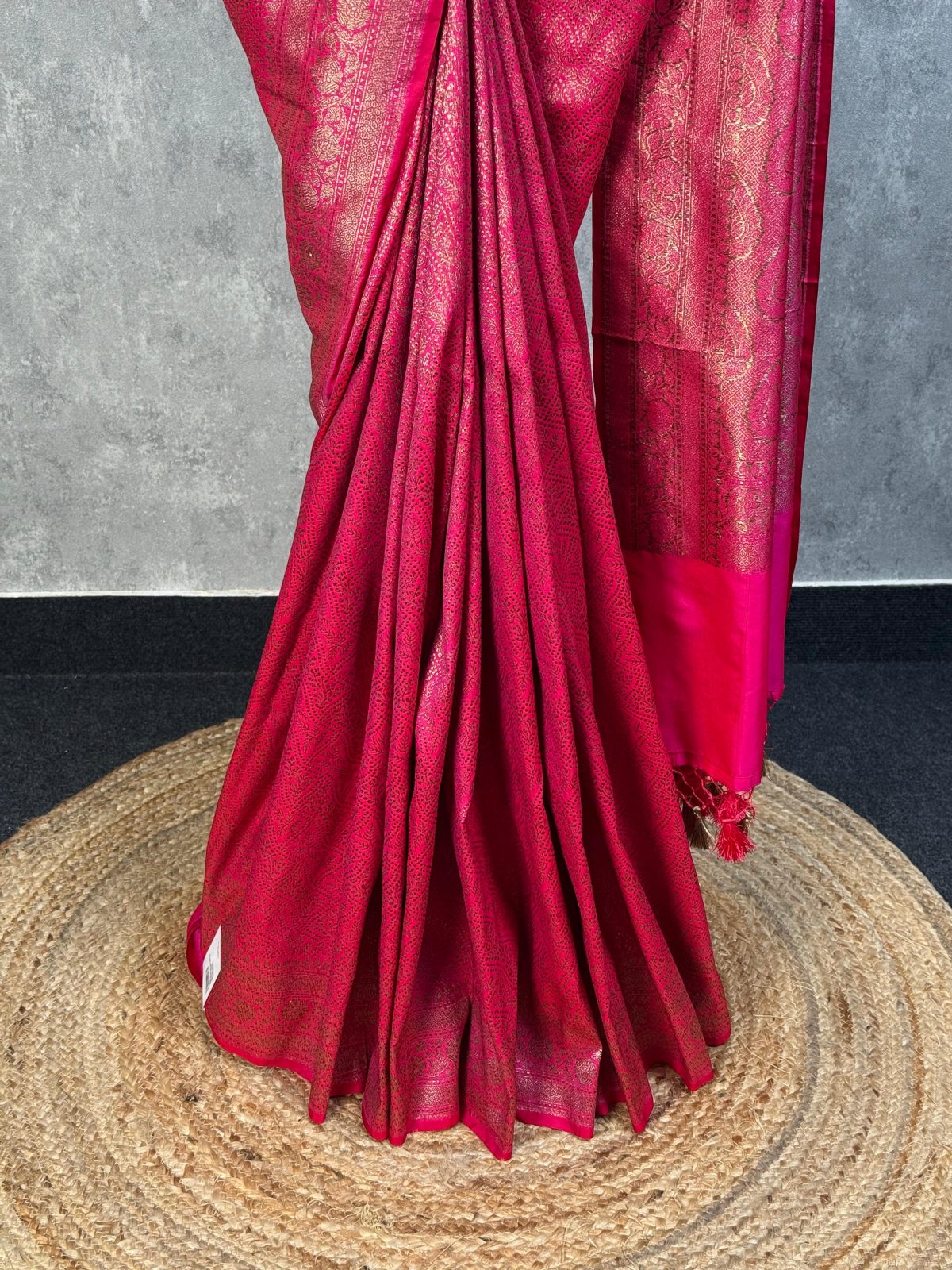 SEMI KATAN ANTIQUE ZARI BROCADE BANARASI SAREE - Image 3