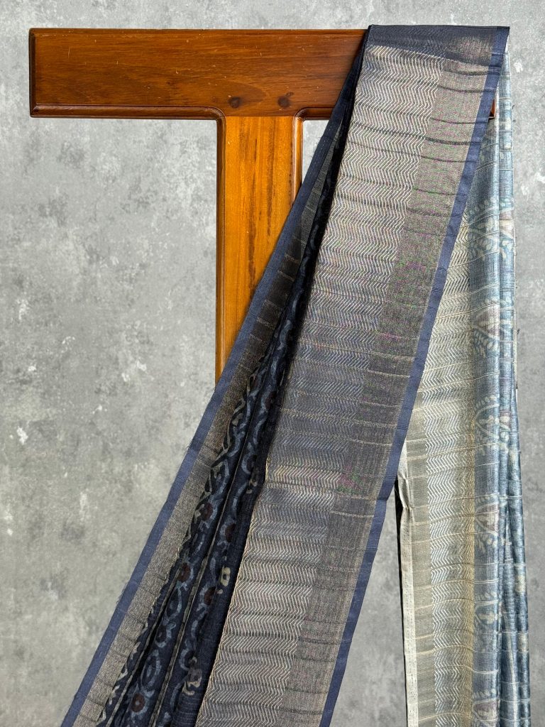 SEMI TUSSAR PRINTED BANARASI SAREE - Image 2