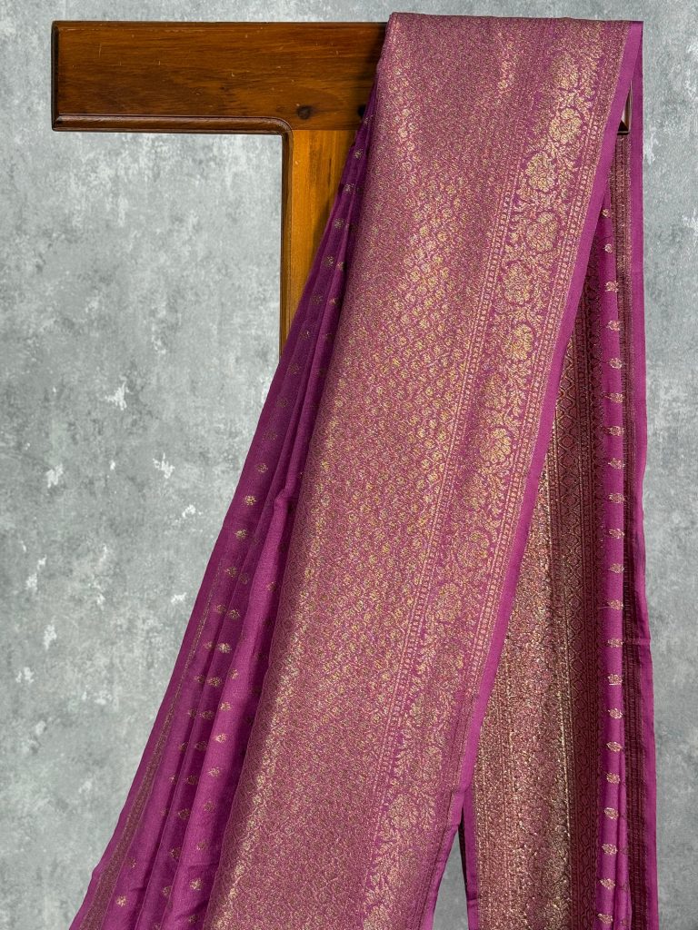SEMI GEORGETTE ANTIQUE ZARI BANARASI SAREE - Image 2