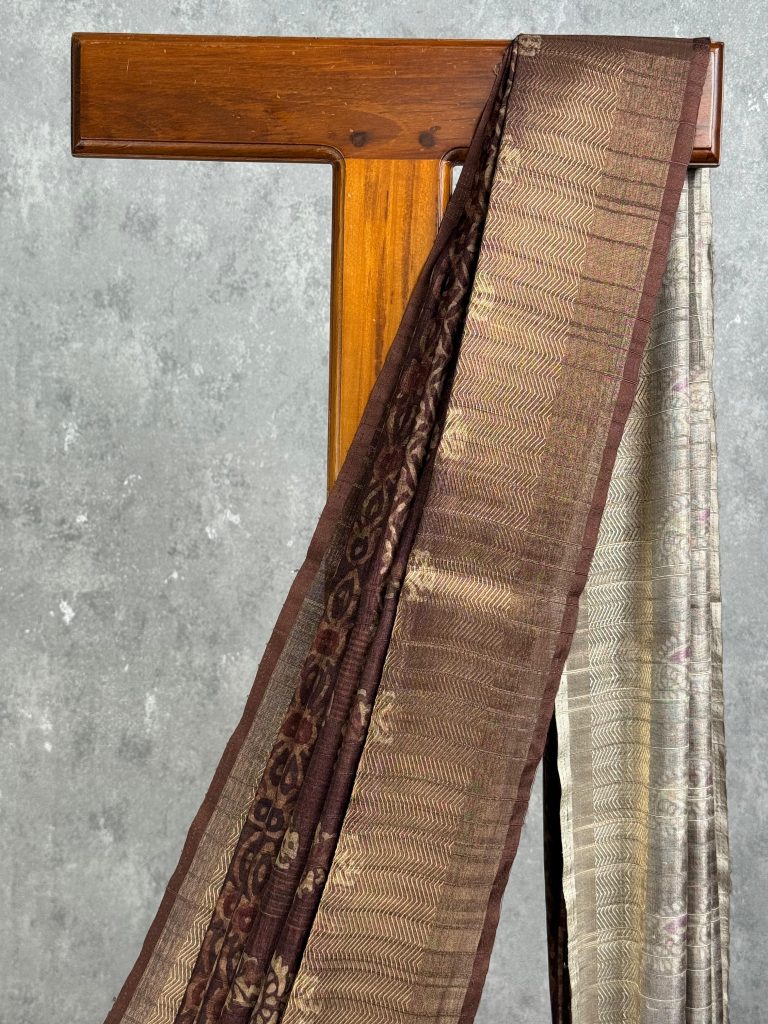 SEMI TUSSAR PRINTED BANARASI SAREE - Image 2