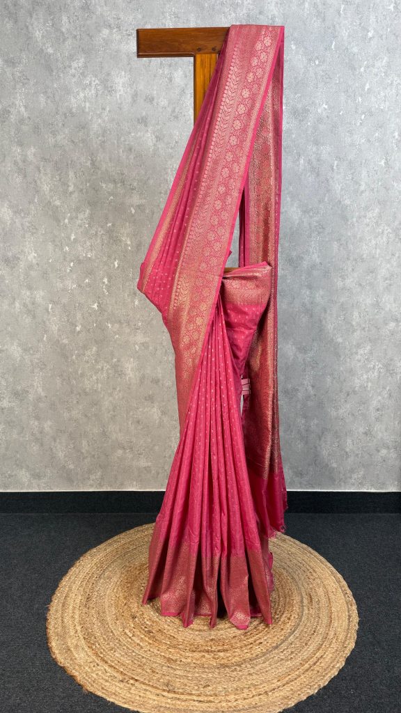 SEMI GEORGETTE ANTIQUE ZARI BANARASI SAREE