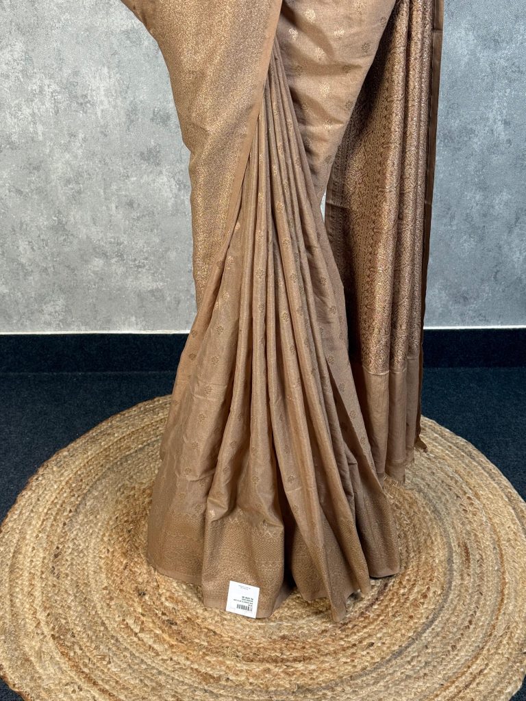 SEMI GEORGETTE ANTIQUE ZARI BANARASI SAREE - Image 3