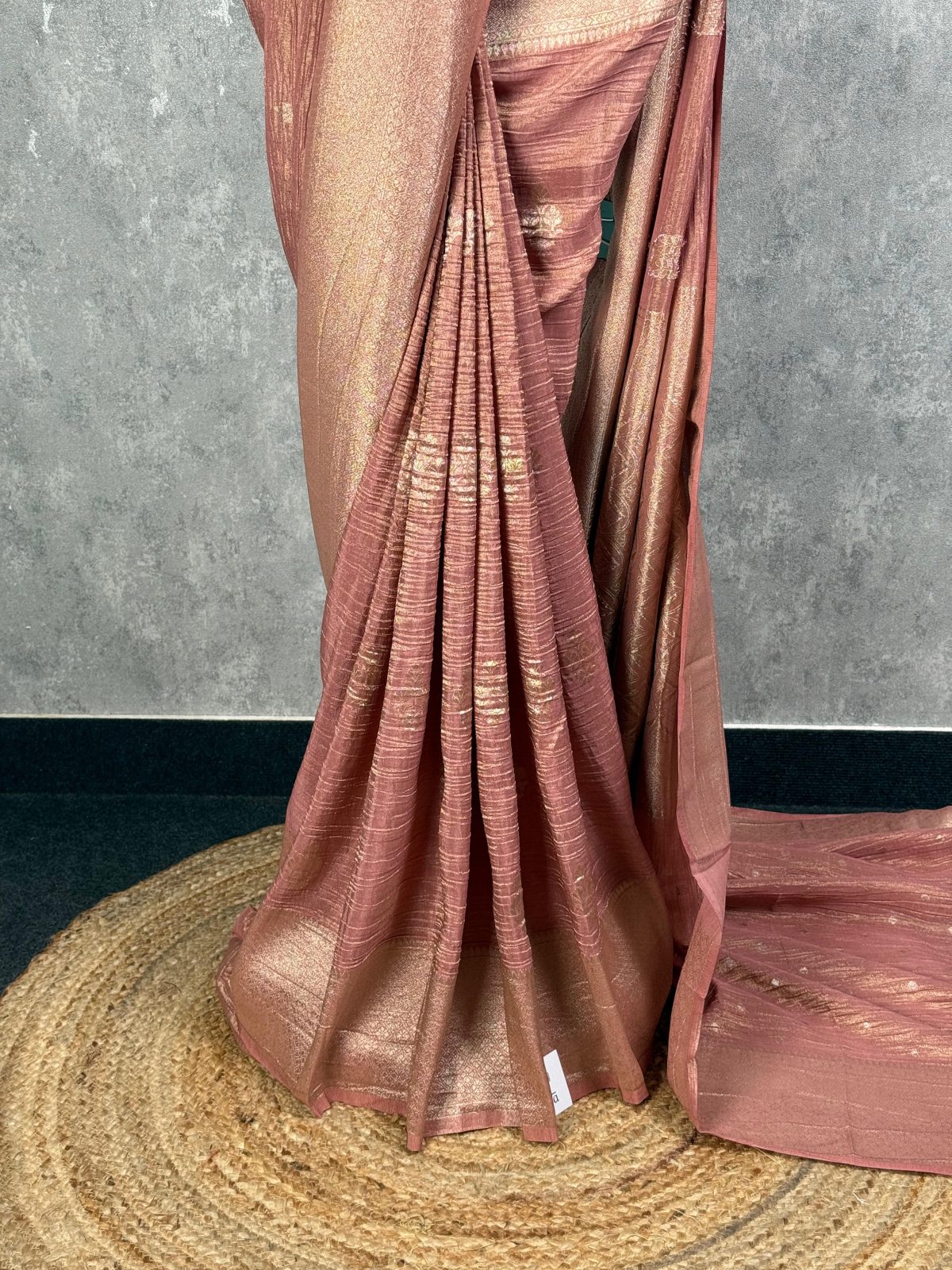 CRUSHED TISSUE SILK BANARASI SAREE - Image 3