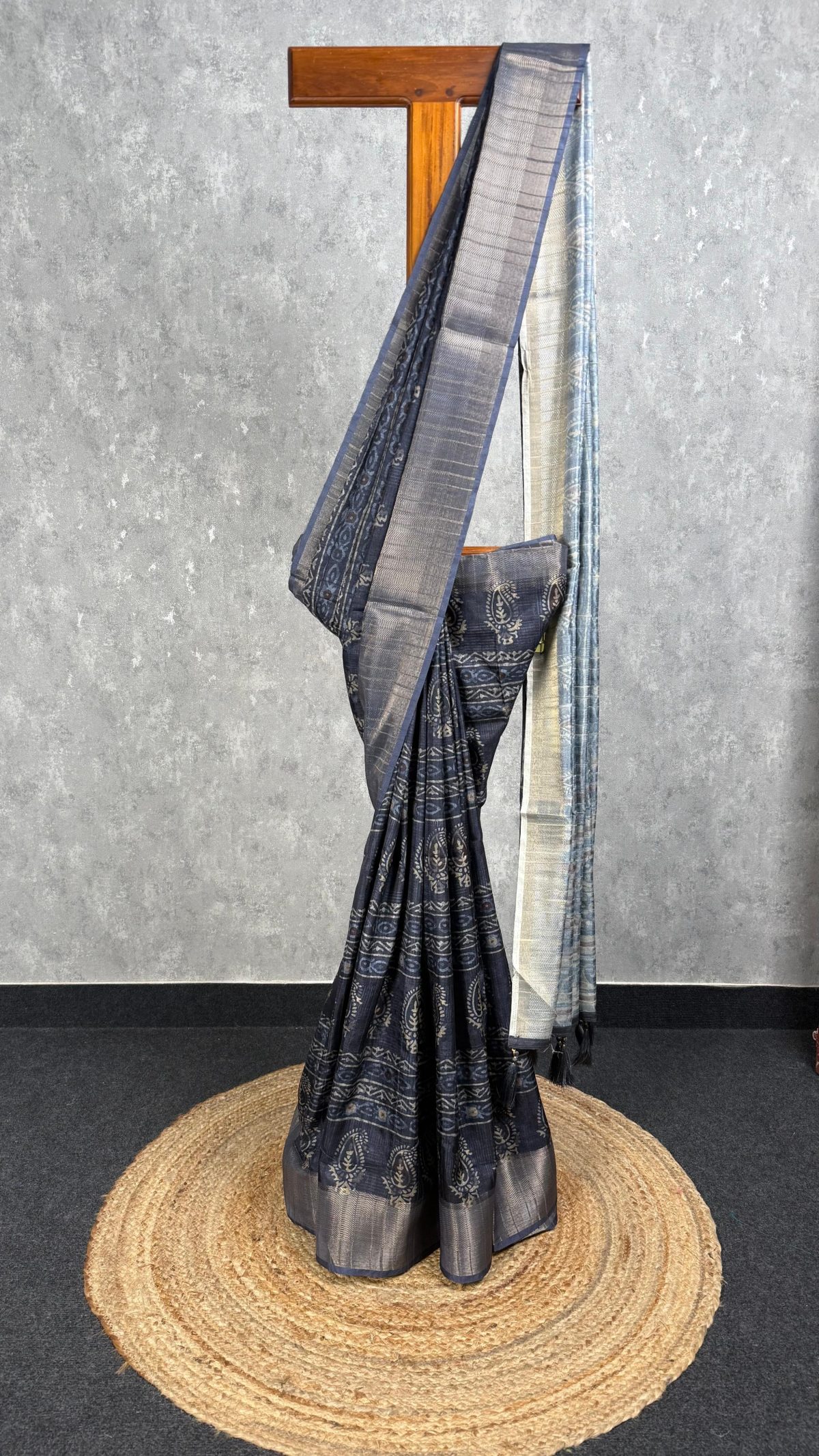 SEMI TUSSAR PRINTED BANARASI SAREE