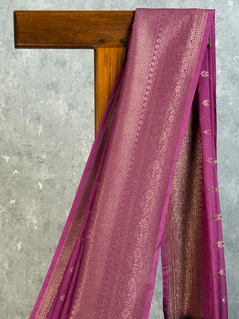SEMI GEORGETTE ANTIQUE ZARI BANARASI SAREE - Image 2