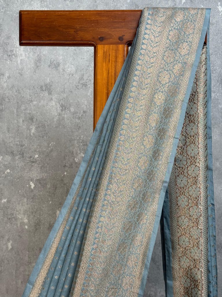 SEMI GEORGETTE ANTIQUE ZARI BANARASI SAREE - Image 2