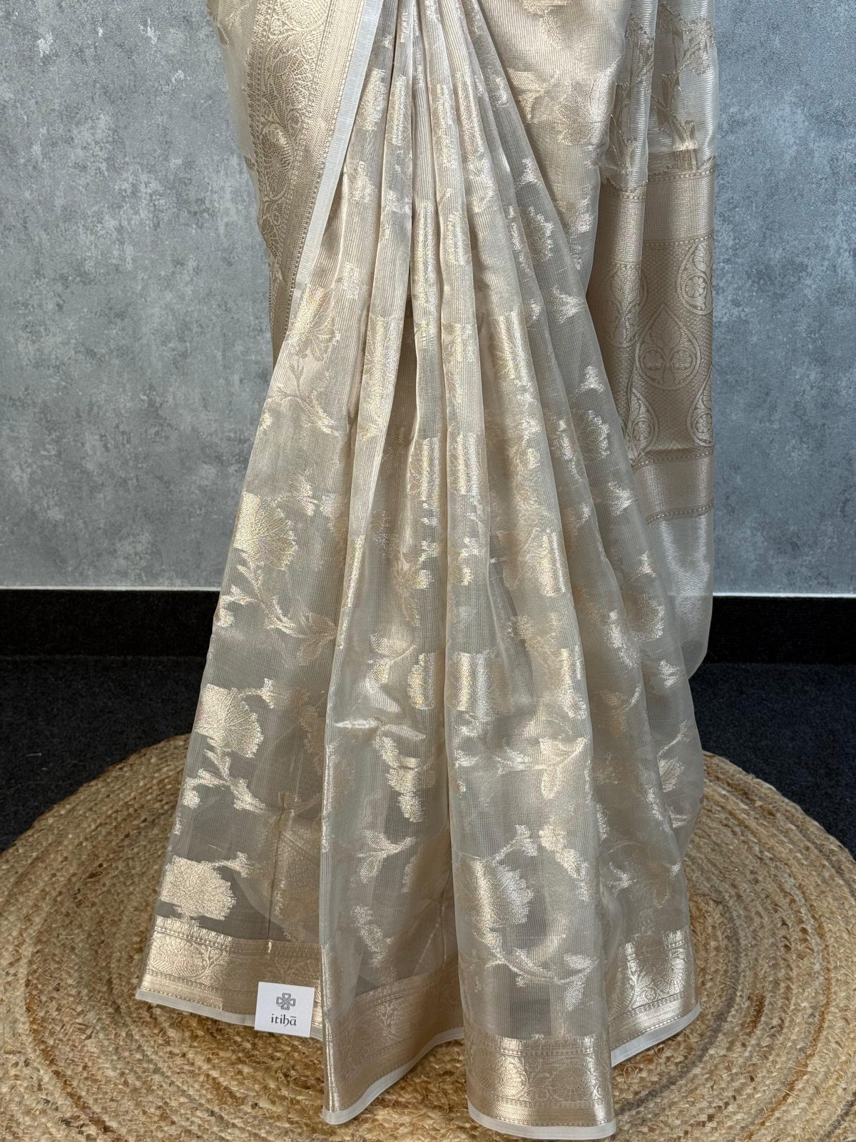 SEMI TISSUE ORGANZA JAAL BANARASI SAREE - Image 3