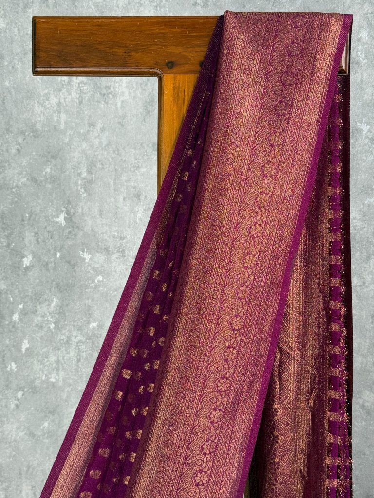 SEMI CREPE GOLD ZARI BANARASI SAREE - Image 2