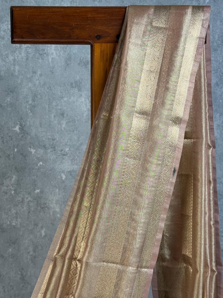 SEMI TISSUE ORGANZA BANARASI SAREE - Image 2