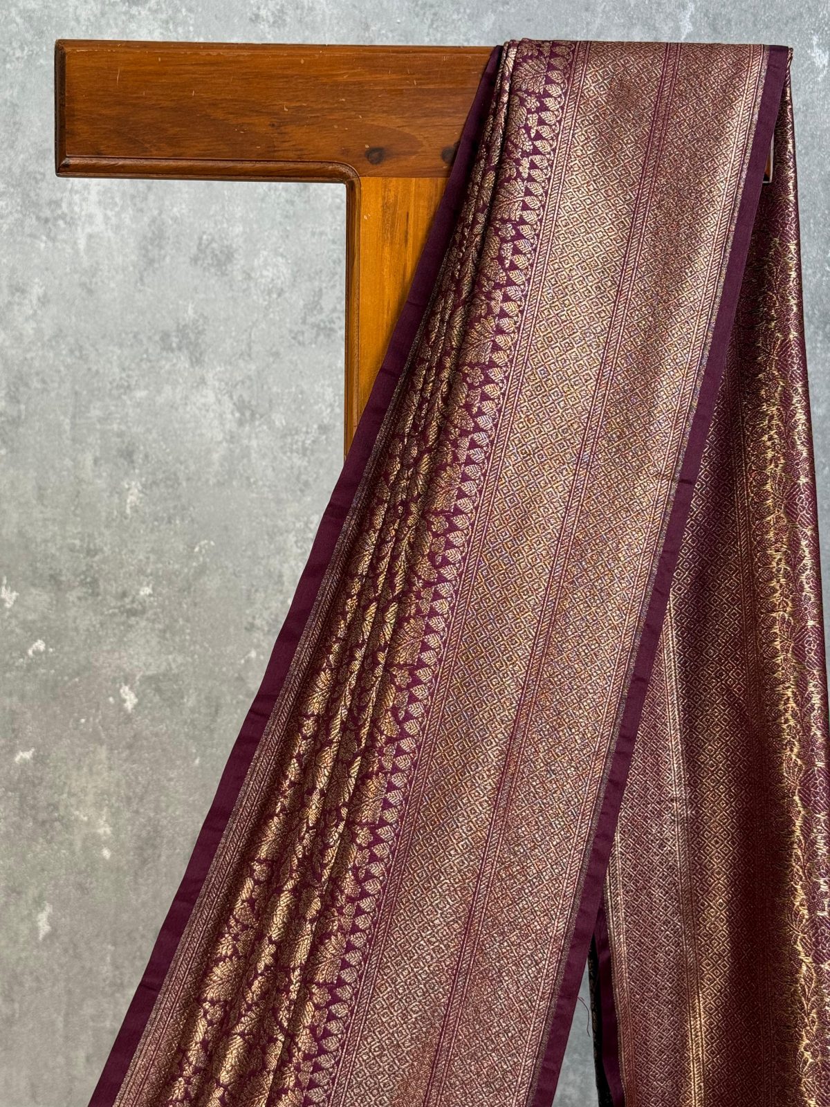 SEMI KATAN ANTIQUE ZARI BROCADE BANARASI SAREE - Image 2