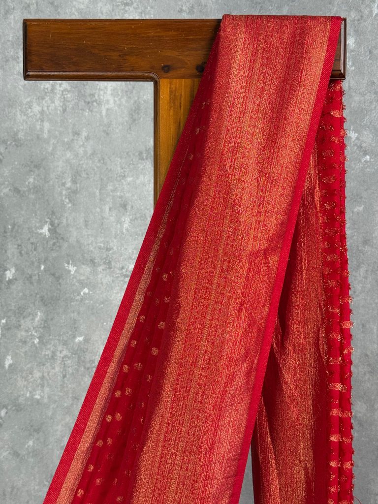 SEMI CREPE GOLD ZARI BANARASI SAREE - Image 2