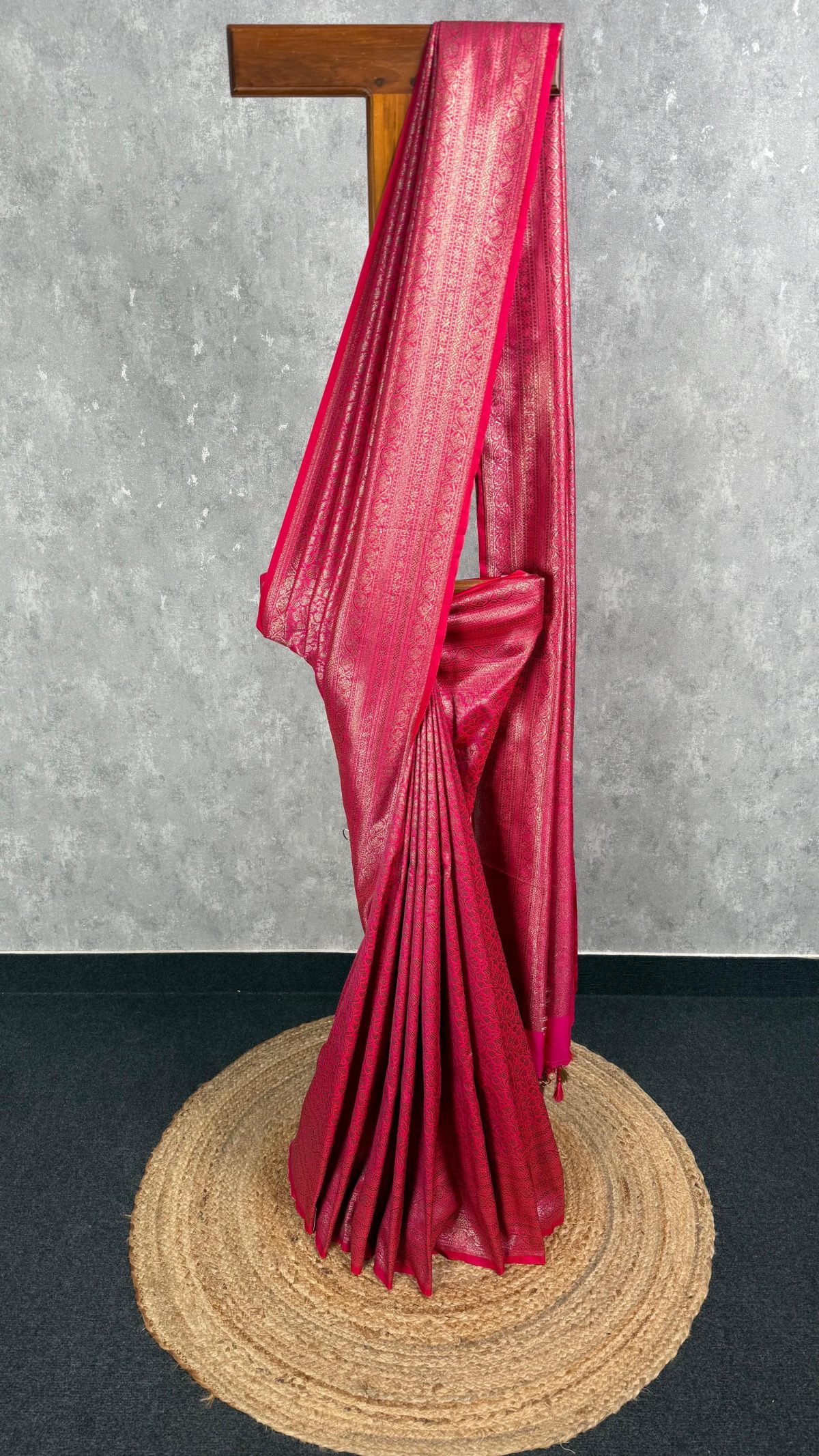 SEMI KATAN ANTIQUE ZARI BROCADE BANARASI SAREE