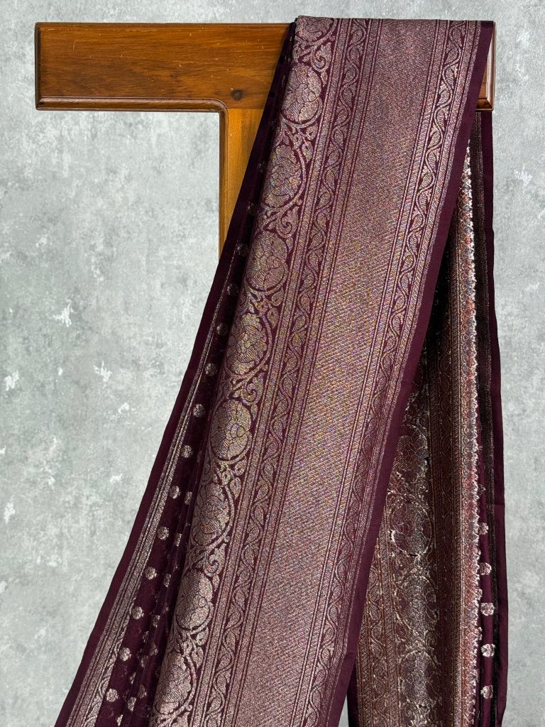 SEMI GEORGETTE ANTIQUE ZARI BANARASI SAREE - Image 2