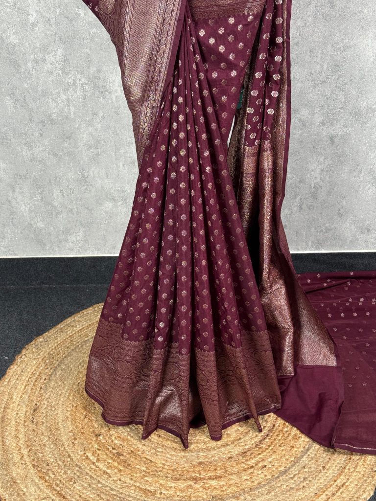 SEMI GEORGETTE ANTIQUE ZARI BANARASI SAREE - Image 3