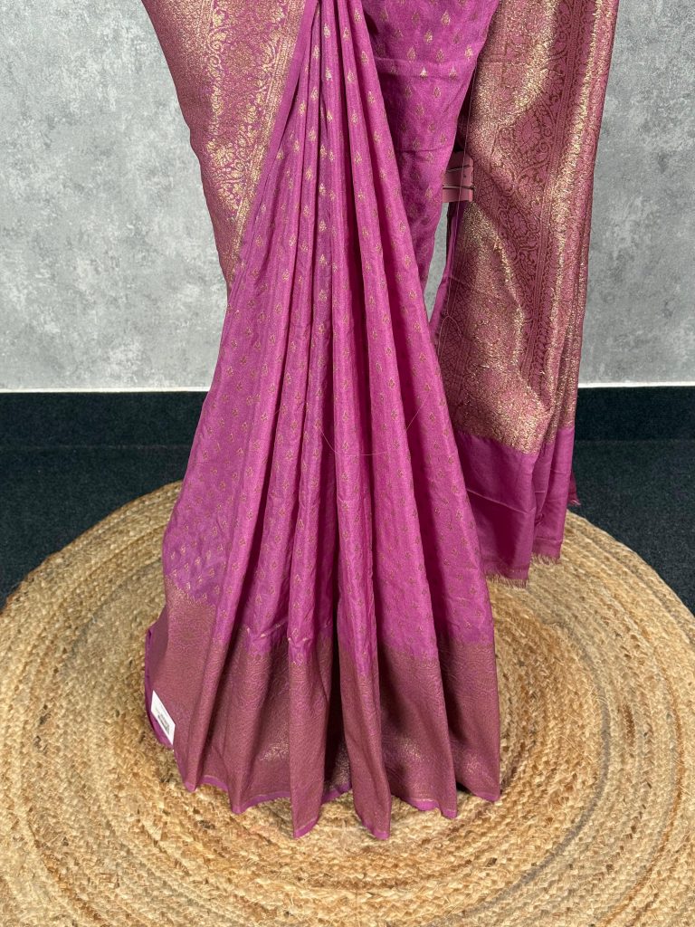 SEMI GEORGETTE ANTIQUE ZARI BANARASI SAREE - Image 3