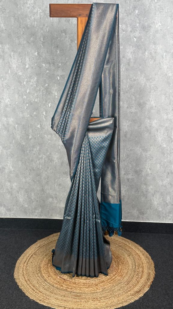 SEMI KATAN ANTIQUE BANARASI SAREE